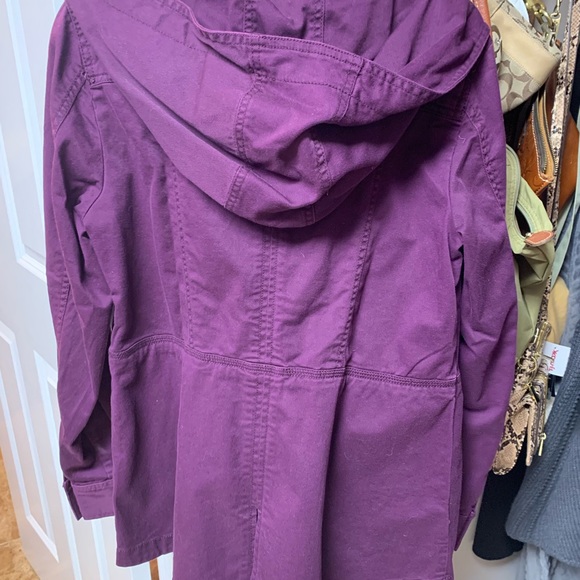 Jacket - Picture 3 of 4